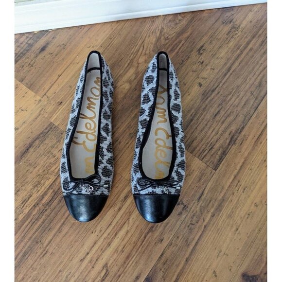 Sam Edelman Sara Black Leather Sequence Leopard Print Captoe Flat Shoes Women's - Picture 4 of 9